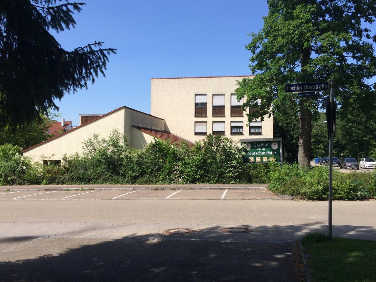 Hotel-Gasthof Deutschmeister โดเนาเวิร์ท ภายนอก รูปภาพ